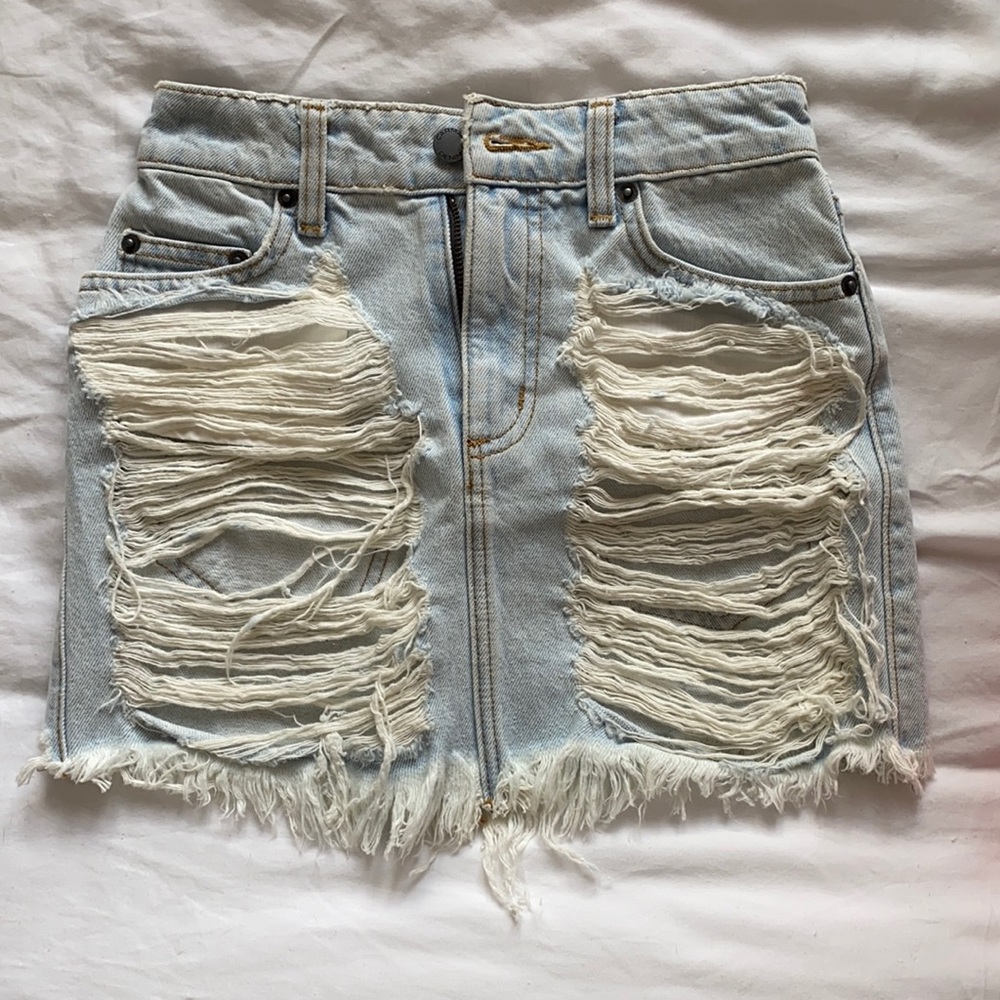 Calmar ripped denim skirt